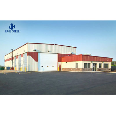 Industriële geprefabriceerde staalconstructies Workshopzaal met aluminiumloogvenster