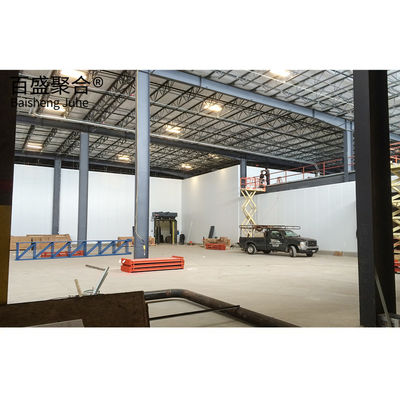 Prefab Warehouse Steel Structure Workshop met ontwerp van dakbeugels en boutenverbinding