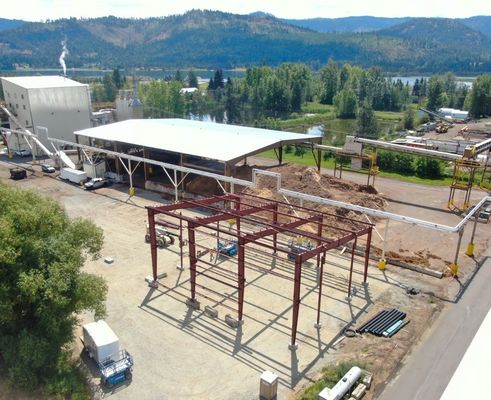 Staalconstructie gebouw voor paardenopslag schuur schuur met aluminiumloog venster