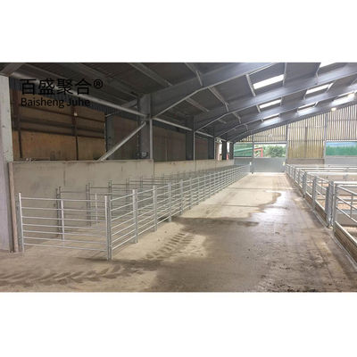 ASTM-standaard lichtstaal structuur geitenhuis ontworpen prefab boerderij schapen geiten staal schuur huis
