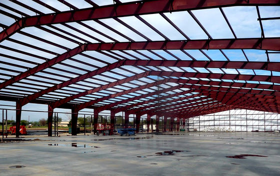 Industriële opslagplaats Metalen frame shed met AiSi standaard en sandwich paneel dakbedekking