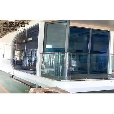 Villa Landschapsdecoratie Prefabricated Movable Apple Capsule House met terras