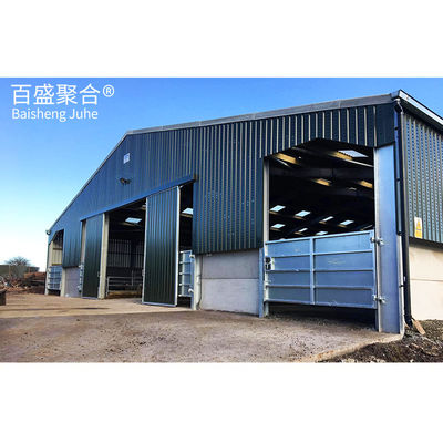 Lange spanning rasterstructuur Q235/Q345 laagkoolstofstaal prefab staalstructuur koeienstal